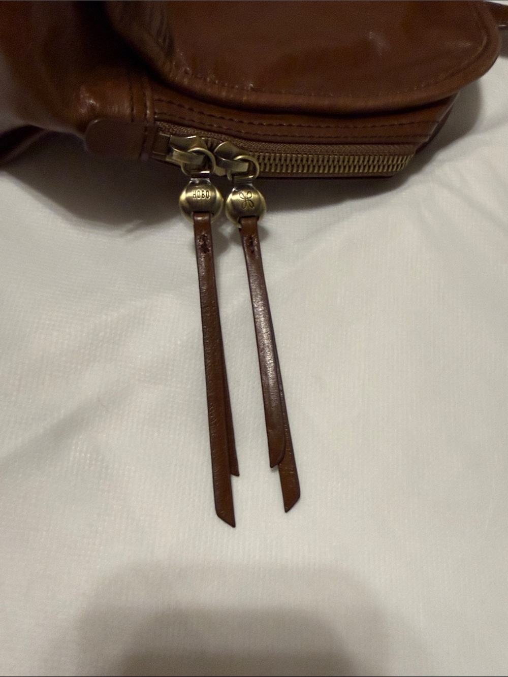 HOBO Rich Brown Leather Shoulder Bag - Picture 6 of 6